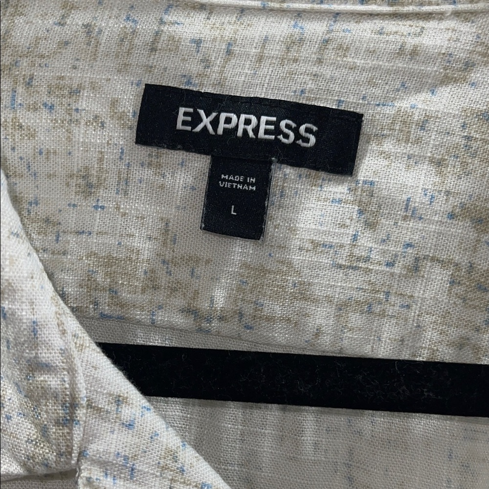 Express Men's Beige Patterned Button Down Shirt - image 2